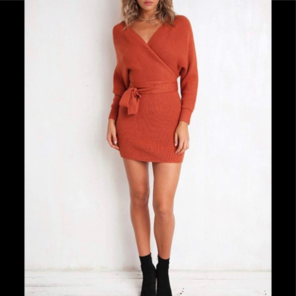 Women's V Neck Sweater Dress Long Sleeve Backless Bodycon Dress w/Belt